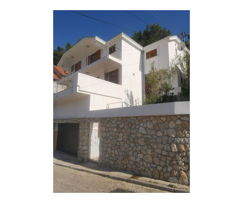 Odlicna kuca na Policama, Trebinje